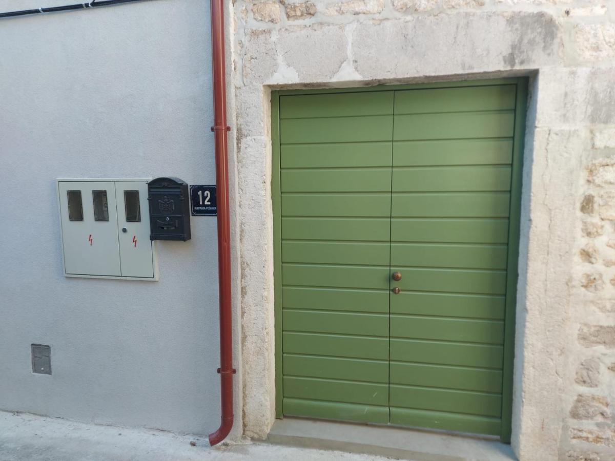 Apartments Rose1 Cres Exterior foto